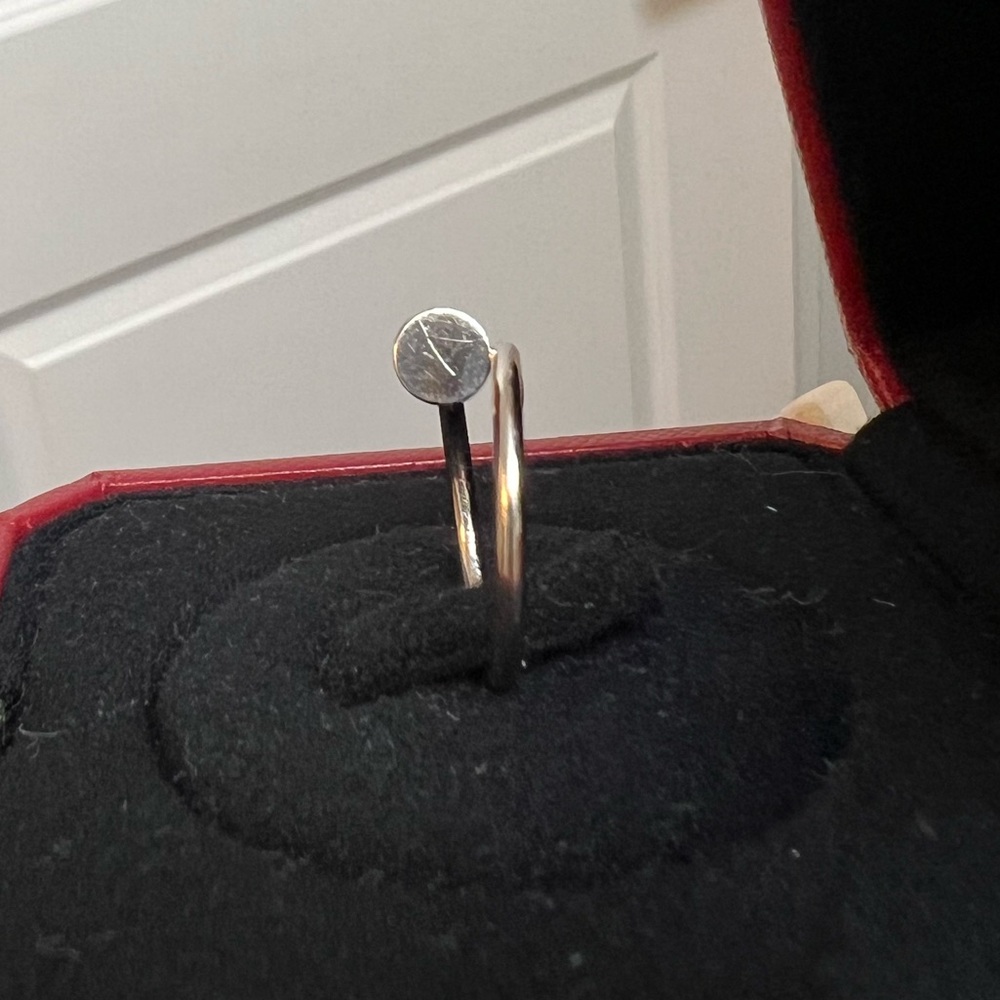 JUSTE UN CLOU RING, SMALL MODEL - Picture 8 of 16